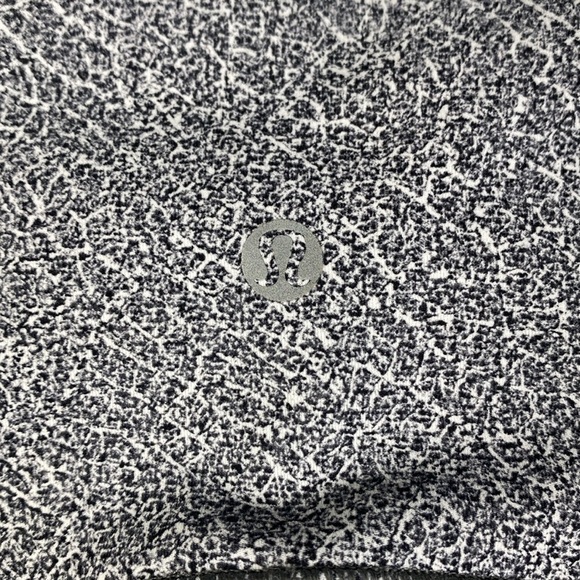 Lululemon Train Times Fractal Alpine print leggings with mesh panels - Picture 5 of 11